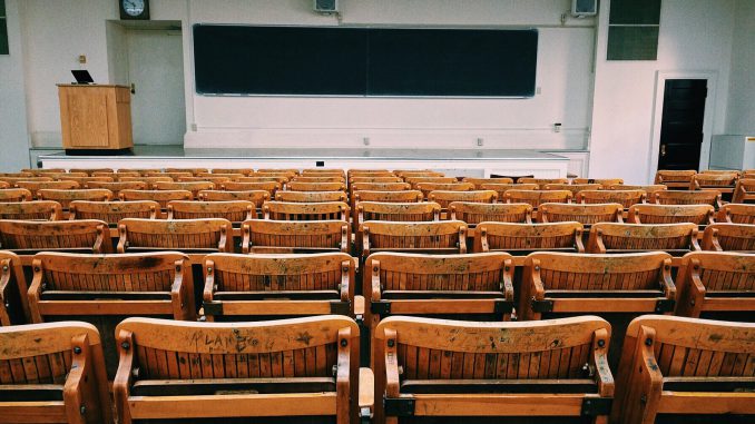 campus-benches-chairs-207691