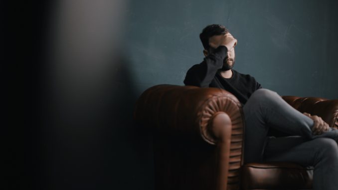 worried-BuNWp1bL0nc